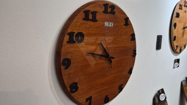 Relojes simples roble