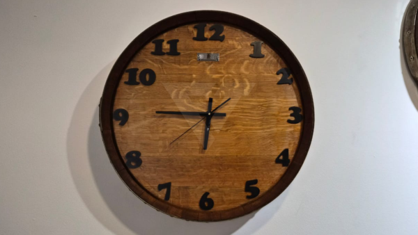 Relojes simples roble